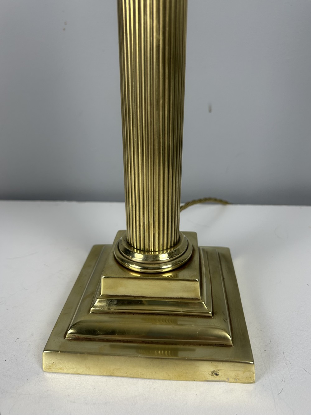 Victorian Hinks & Sons Brass Column Table Lamp, Rewired and Pat tested  View VII
