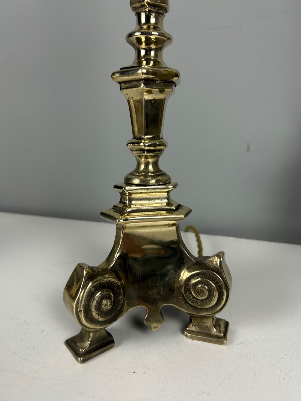French Polished Brass Altar Table Lamp View IX