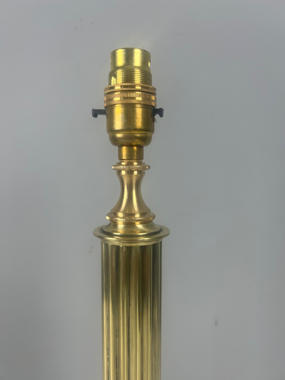 Quality Victorian Brass Column Table Lamp, Rewired  View V