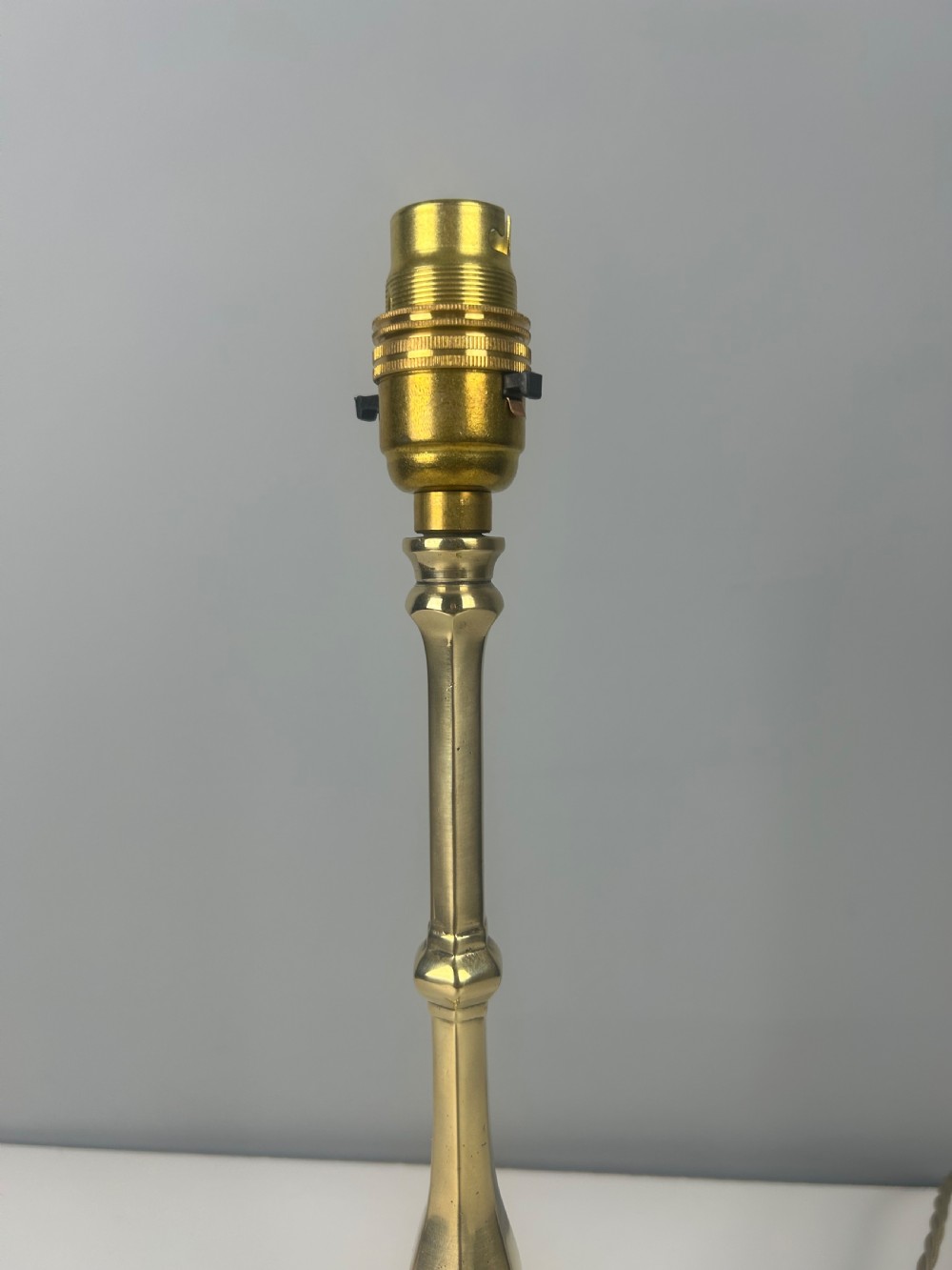Brass Pullman Table Lamp, Rewired And Pat Tested View III