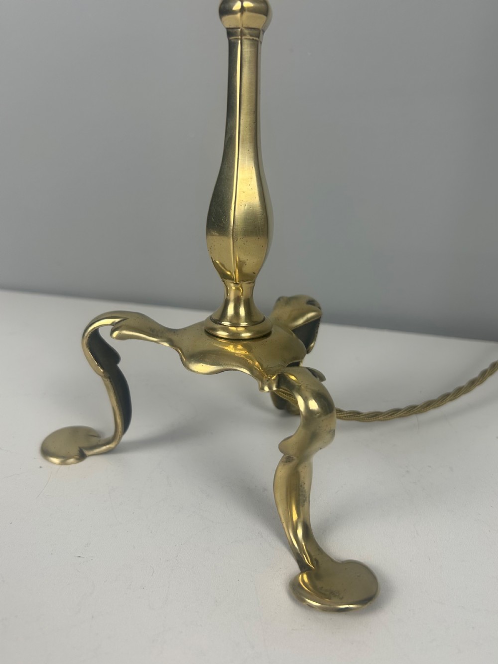 Brass Pullman Table Lamp, Rewired And Pat Tested View VI