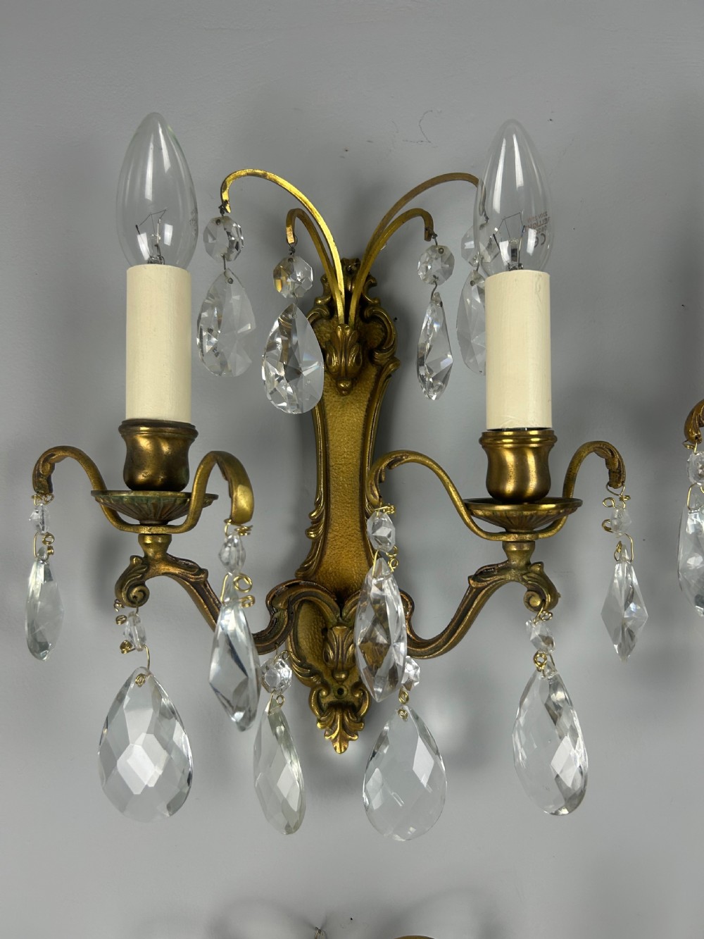 Set of 4 French Gilded Twin Arm Crystal Antique Wall Lights View VII
