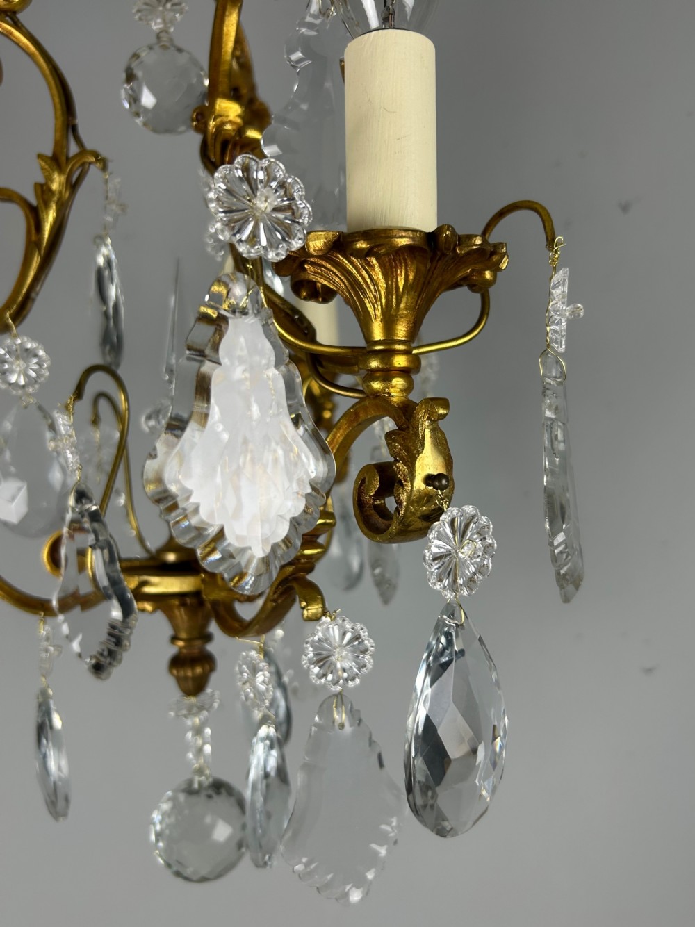 French Gilded & Crystal 3 Light Chandelier View XVI