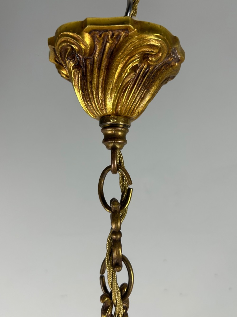 French Gilded & Crystal 5 Light Chandelier View VIII