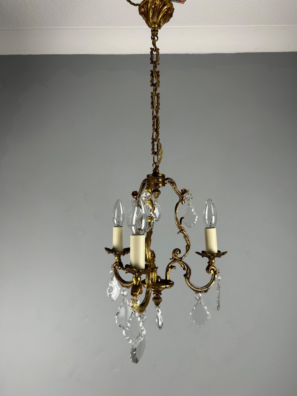 French Gilded Bronze Crystal Triple Light Antique Chandelier View VII