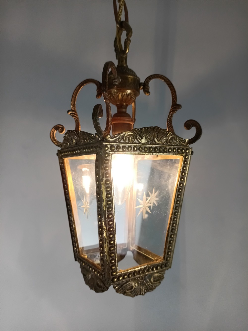 French Single Light Lantern View V