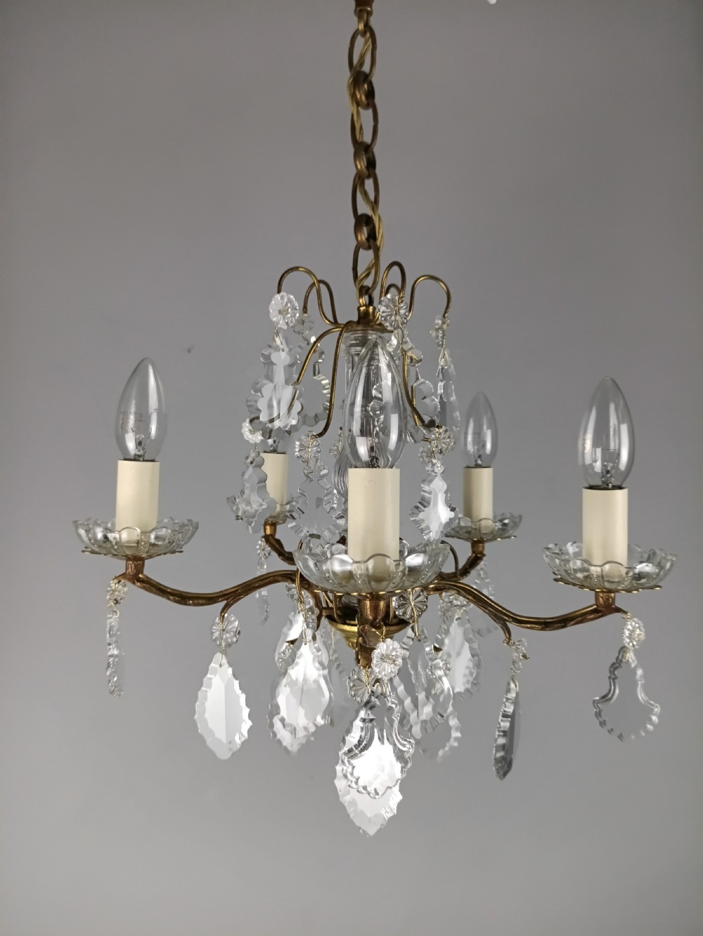 French Gilded & Crystal 5 Light Chandelier View VIII