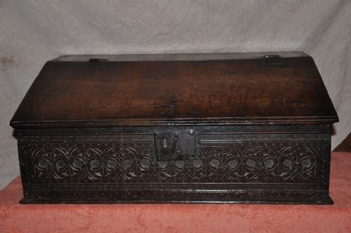 oak bible box - CATEGORY: ANTIQUE BOXES - DATED 1700