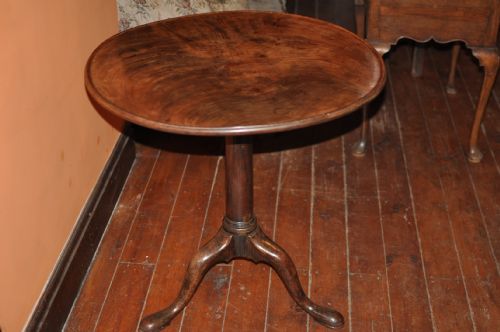 MAHOGANY TRIPOD TABLE - ADDITIONAL PHOTO 1