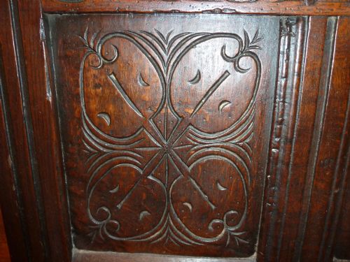 OAK COFFER - ADDITIONAL PHOTO 4