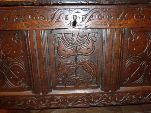 OAK COFFER - ADDITIONAL PHOTO 5