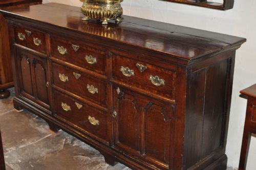 OAK DRESSER - ADDITIONAL PHOTO 10