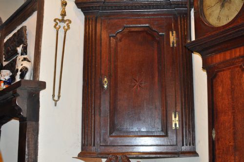 OAK CORNER CUPBOARD - ADDITIONAL PHOTO 2
