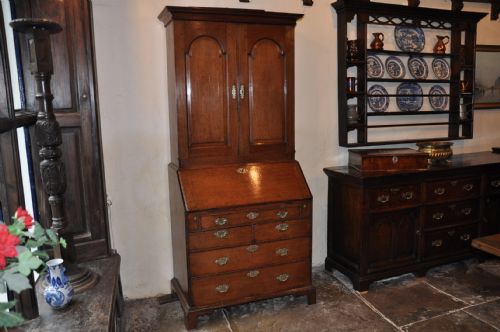OAK BUREAU BOOKCASE - ADDITIONAL PHOTO 1
