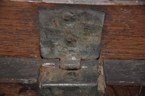 17TH CENTURY DEVON COFFER - ADDITIONAL PHOTO 10