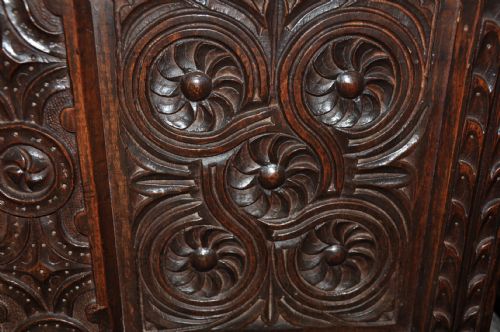 17TH CENTURY DEVON COFFER - ADDITIONAL PHOTO 13