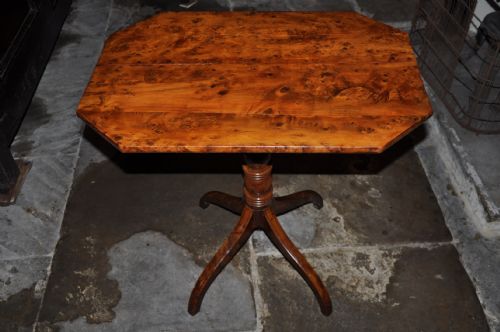 burr yew wood table - CATEGORY: ANTIQUE TABLES - DATED 1800