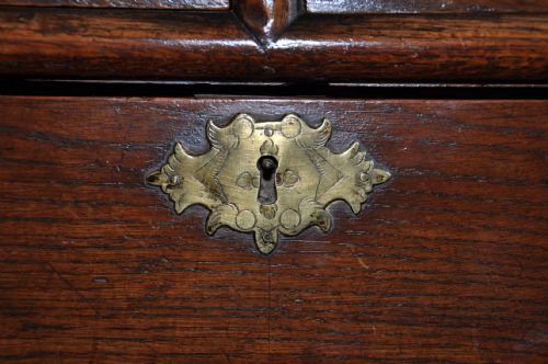 OAK CHEST OF DRAWERS - ADDITIONAL PHOTO 1