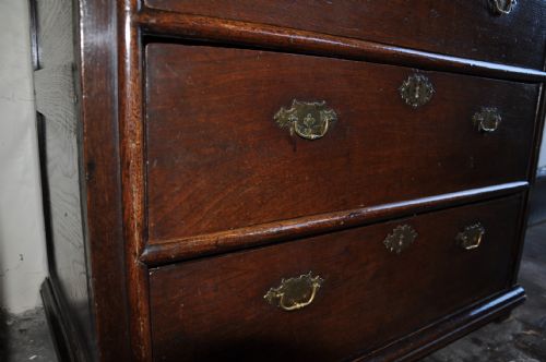 OAK CHEST OF DRAWERS - ADDITIONAL PHOTO 6