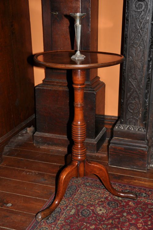 CHERRY WOOD TRIPOD TABLE - ADDITIONAL PHOTO 1