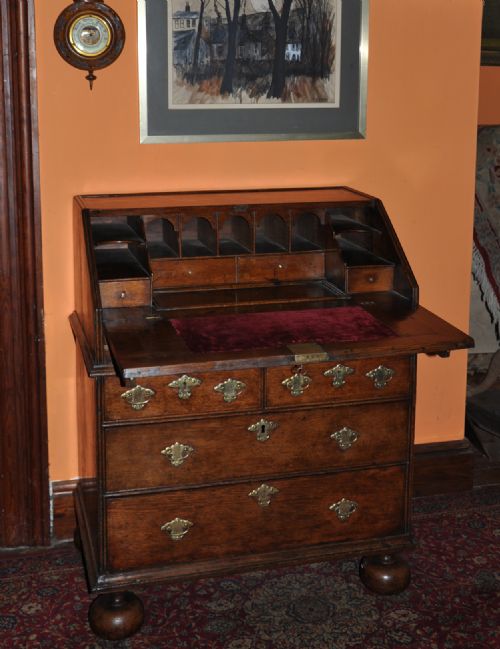 small oak bureau - CATEGORY: ANTIQUE BUREAU - DATED 