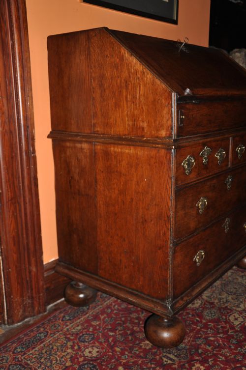 SMALL OAK BUREAU - ADDITIONAL PHOTO 2