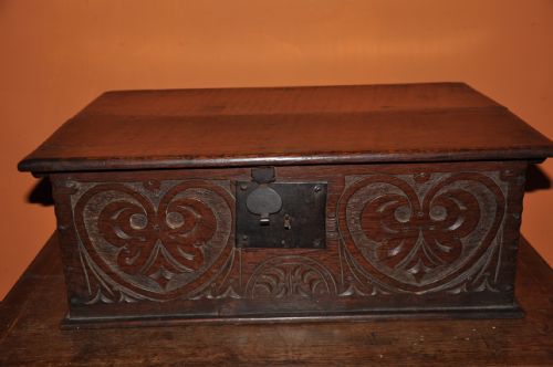oak bible box - CATEGORY: ANTIQUE BOXES - DATED BEFORE 1700