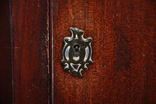 MAHOGANY KNEEHOLE DESK - ADDITIONAL PHOTO 7