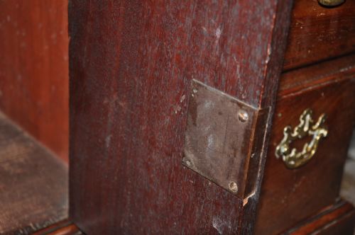 MAHOGANY KNEEHOLE DESK - ADDITIONAL PHOTO 8