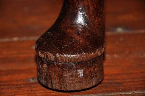 VIRGINIA WALNUT LOWBOY - ADDITIONAL PHOTO 4