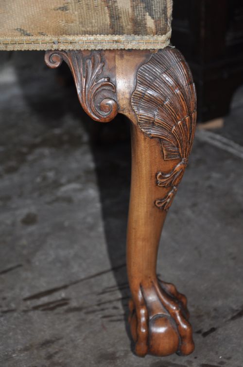 A PAIR OF WALNUT SIDE CHAIRS - ADDITIONAL PHOTO 2