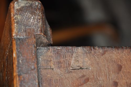 16TH CENTURY NONSUCH CHEST - ADDITIONAL PHOTO 11