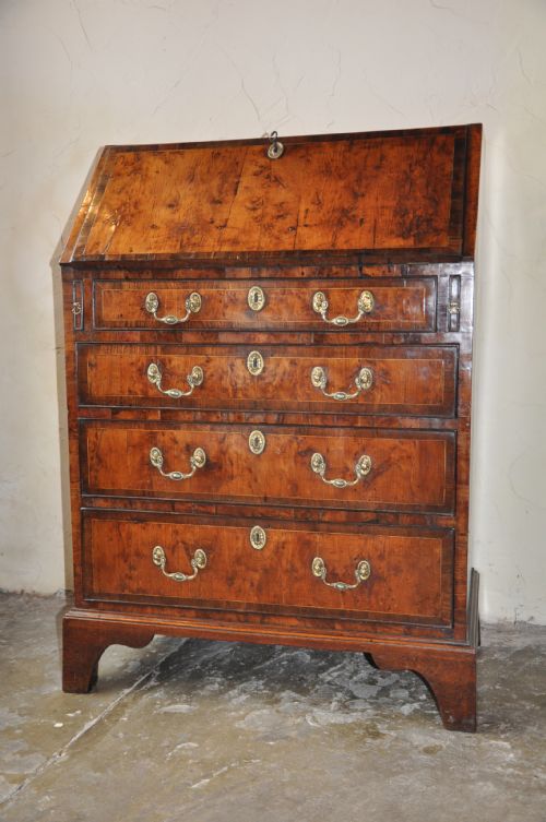18th century yew wood bureau - CATEGORY: ANTIQUE BUREAU - DATED 1750
