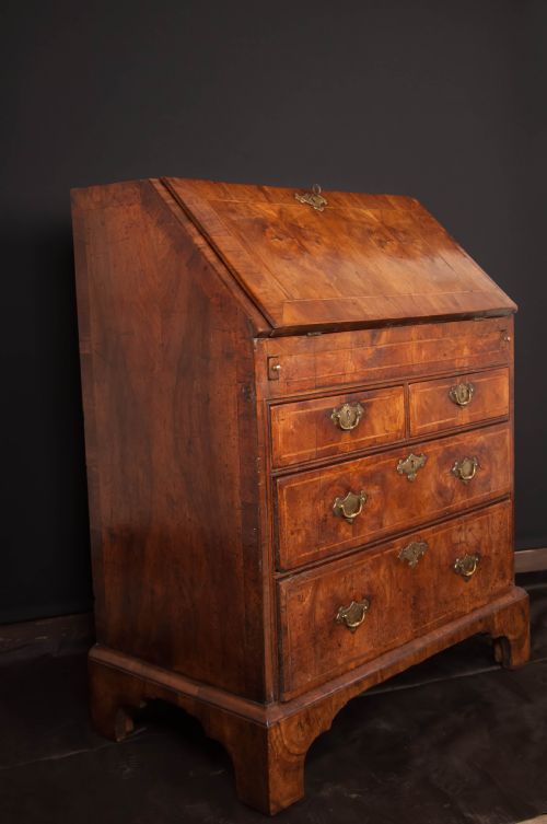 QUEEN ANN WALNUT BUREAU - ADDITIONAL PHOTO 1