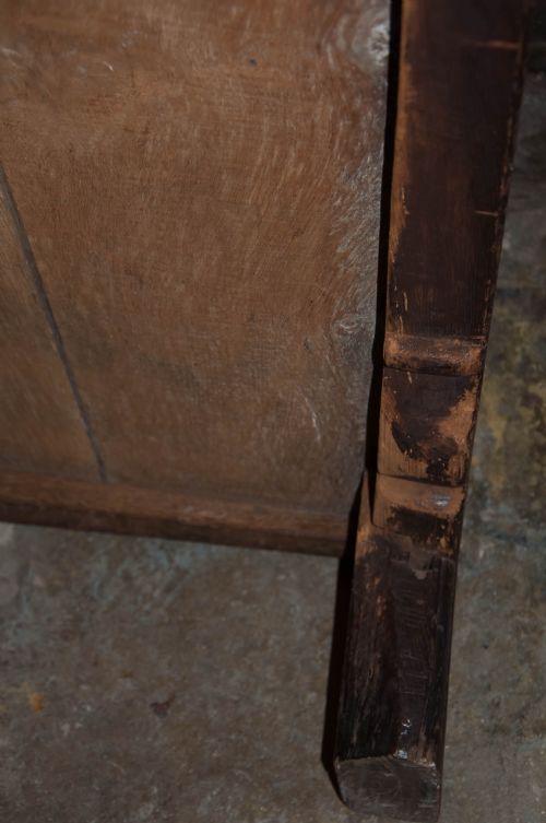 17TH CENTURY OAK COFFER - ADDITIONAL PHOTO 11