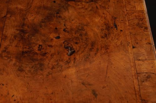 18TH CENTURY WALNUT CHEST OF DRAWERS - ADDITIONAL PHOTO 7