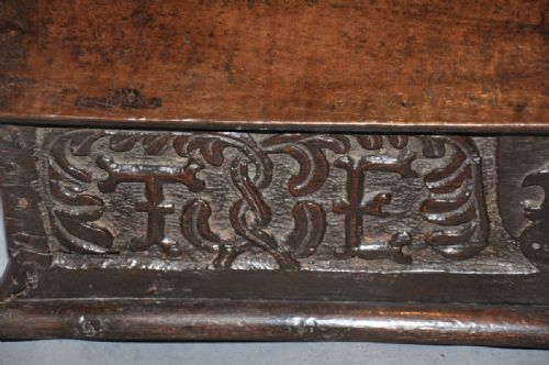 17TH CENTURY DATED BIBLE BOX - ADDITIONAL PHOTO 3