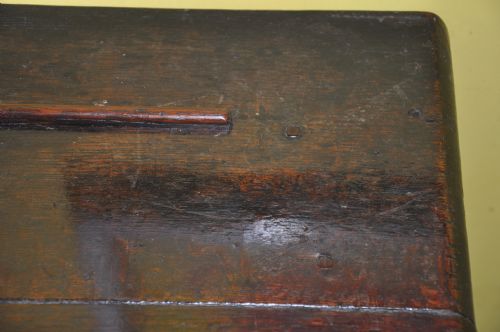 17TH CENTURY OAK DRESSER BASE - ADDITIONAL PHOTO 9