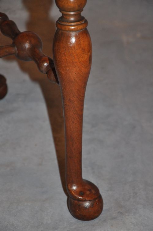 18TH CENTURY WALNUT STOOL - ADDITIONAL PHOTO 2