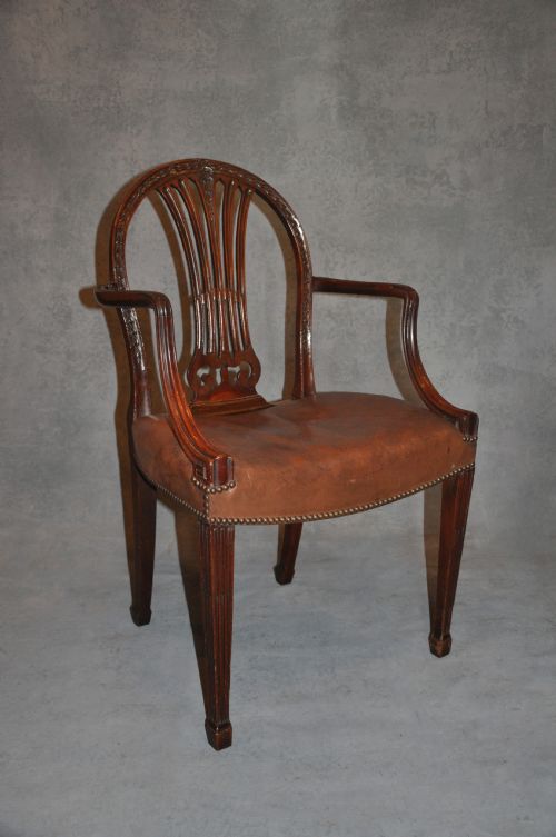18TH CENTURY MAHOGANY ARMCHAIRS - ADDITIONAL PHOTO 11