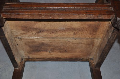 17TH CENTURY OAK WAINSCOT CHAIR - ADDITIONAL PHOTO 4