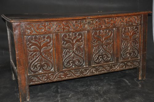 17th century english oak coffer17th century carved oak coffer - CATEGORY: ANTIQUE CHESTS - DATED BEFORE 1700