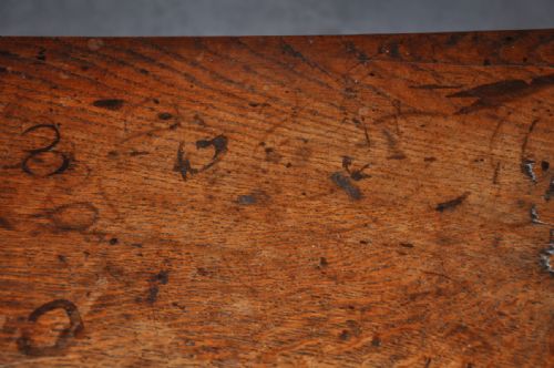 SMALL 17TH CENTURY OAK SIDE TABLE - ADDITIONAL PHOTO 7