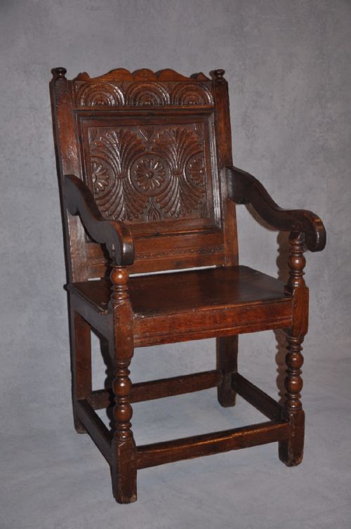17TH CENTURY OAK WAINSCOT CHAIR - ADDITIONAL PHOTO 1