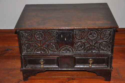 17TH CENTURY MINIATURE MULE COFFER - ADDITIONAL PHOTO 1