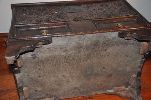 17TH CENTURY MINIATURE MULE COFFER - ADDITIONAL PHOTO 6