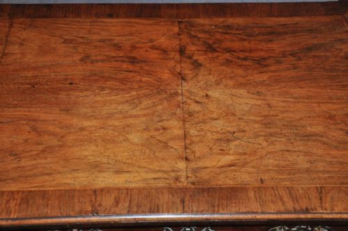 18TH CENTURY WALNUT LOWBOY - ADDITIONAL PHOTO 1