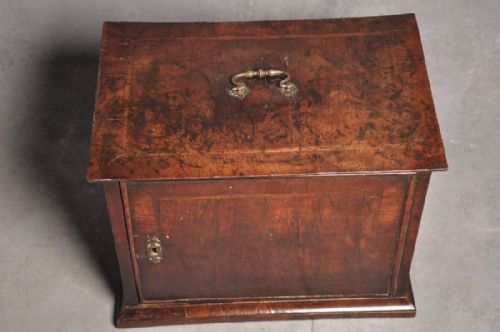RARE 17TH CENTURY WALNUT CABINET - ADDITIONAL PHOTO 1