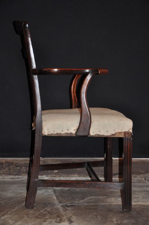 PAIR OF 18TH CENTURY MAHOGANY CHIPPENDALE LADDERBACK ARMCHAIRS - ADDITIONAL PHOTO 1