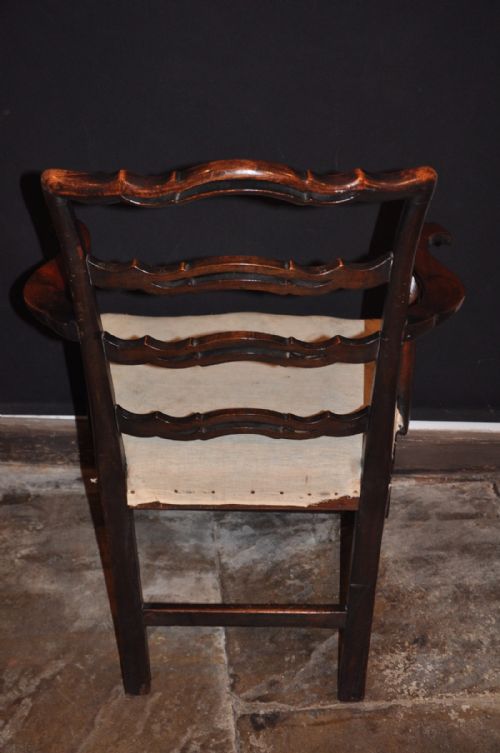 PAIR OF 18TH CENTURY MAHOGANY CHIPPENDALE LADDERBACK ARMCHAIRS - ADDITIONAL PHOTO 3